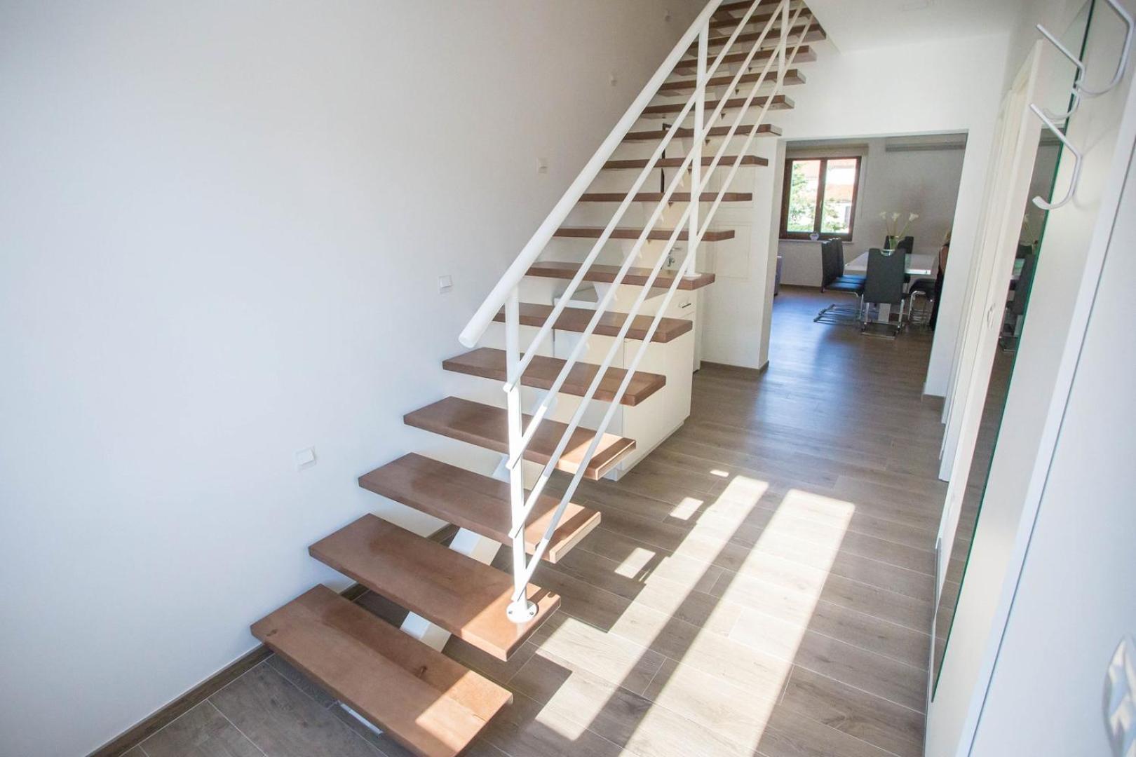 Apartment Three Bedroom Milohanic Iv Porec